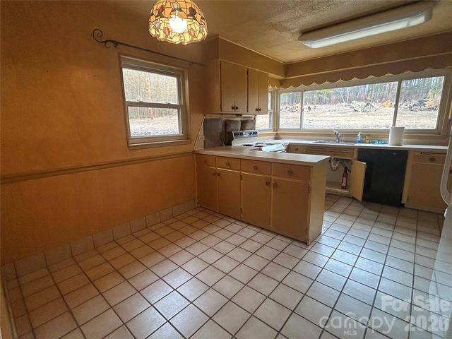 219 S Main Street, Mount Gilead, NC 27306