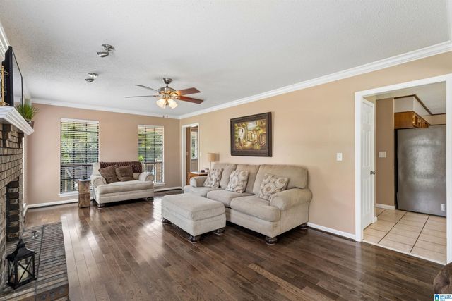 609 CHEROKEE CIRCLE, Birmingham, AL 35242