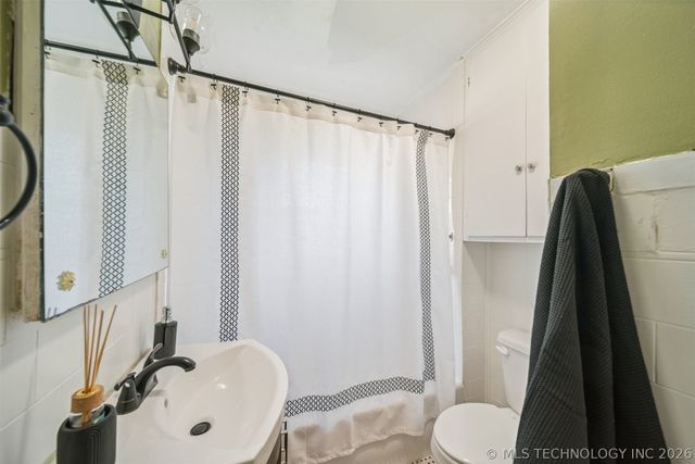 1139 S Canton Avenue, Tulsa, OK 74112