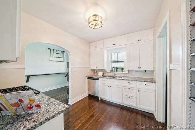 1139 S Canton Avenue, Tulsa, OK 74112