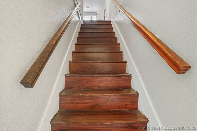 1139 S Canton Avenue, Tulsa, OK 74112