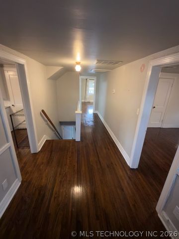 1139 S Canton Avenue, Tulsa, OK 74112