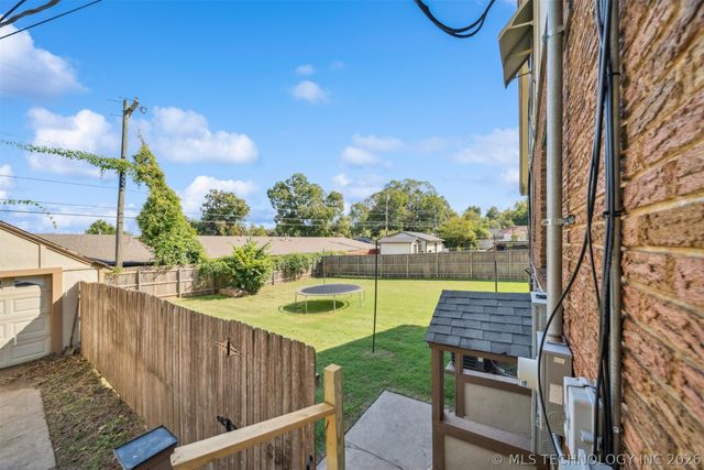 1139 S Canton Avenue, Tulsa, OK 74112