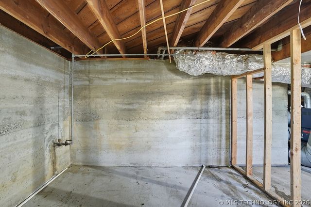 1139 S Canton Avenue, Tulsa, OK 74112