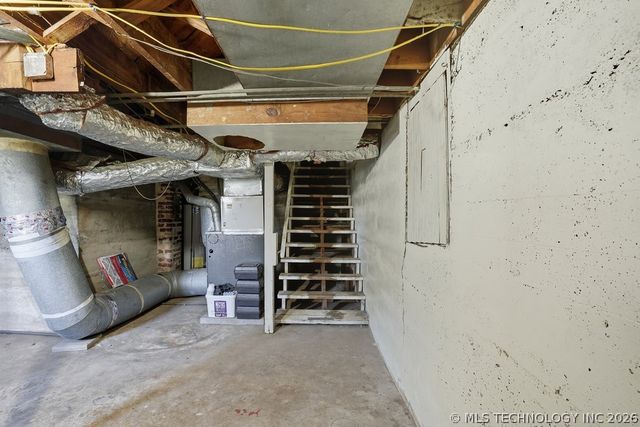 1139 S Canton Avenue, Tulsa, OK 74112