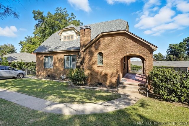 1139 S Canton Avenue, Tulsa, OK 74112