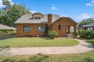1139 S Canton Avenue, Tulsa, OK 74112