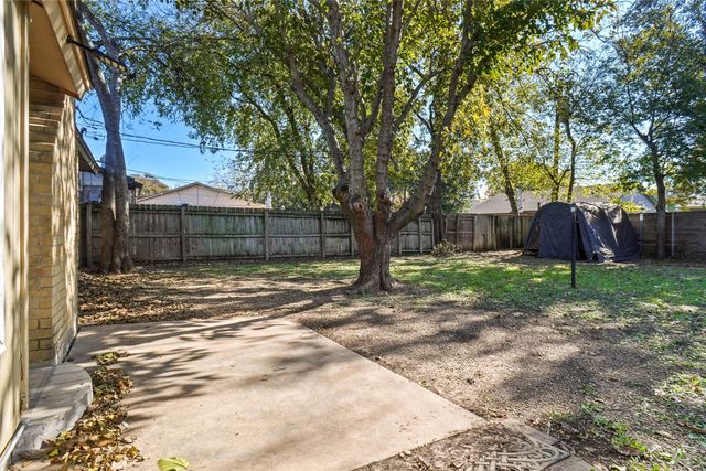 6116 Mackneal Trail, Watauga, TX 76148