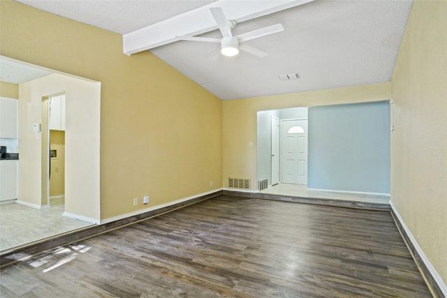 6116 Mackneal Trail, Watauga, TX 76148