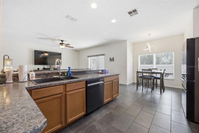 4913 NE 122ND AVENUE, Oxford, FL 34484