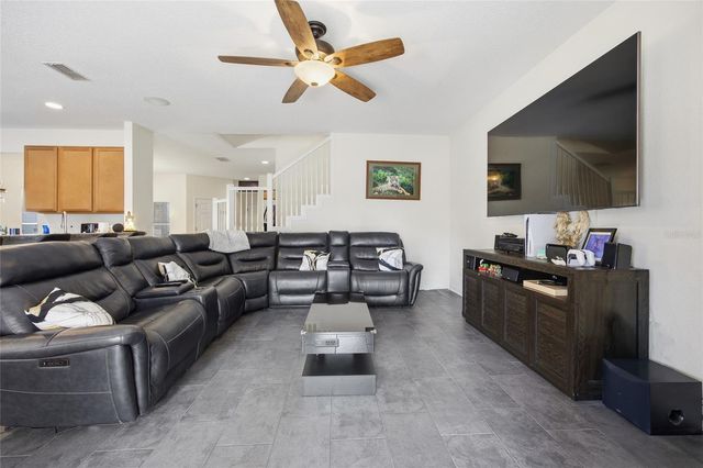 4913 NE 122ND AVENUE, Oxford, FL 34484