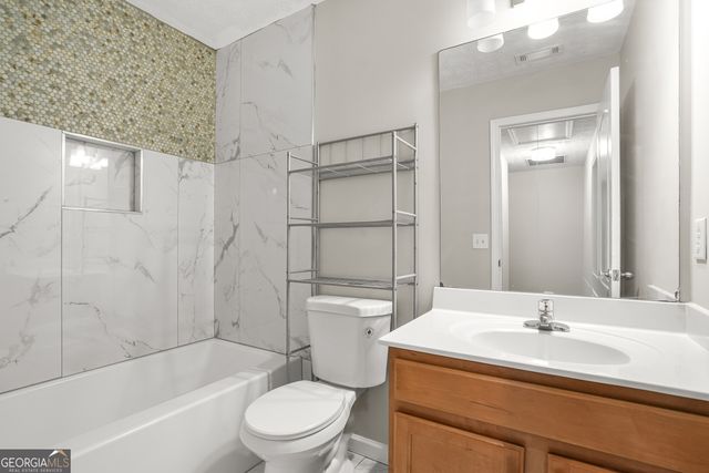 6283 Ellenwood Drive, Rex, GA 30273