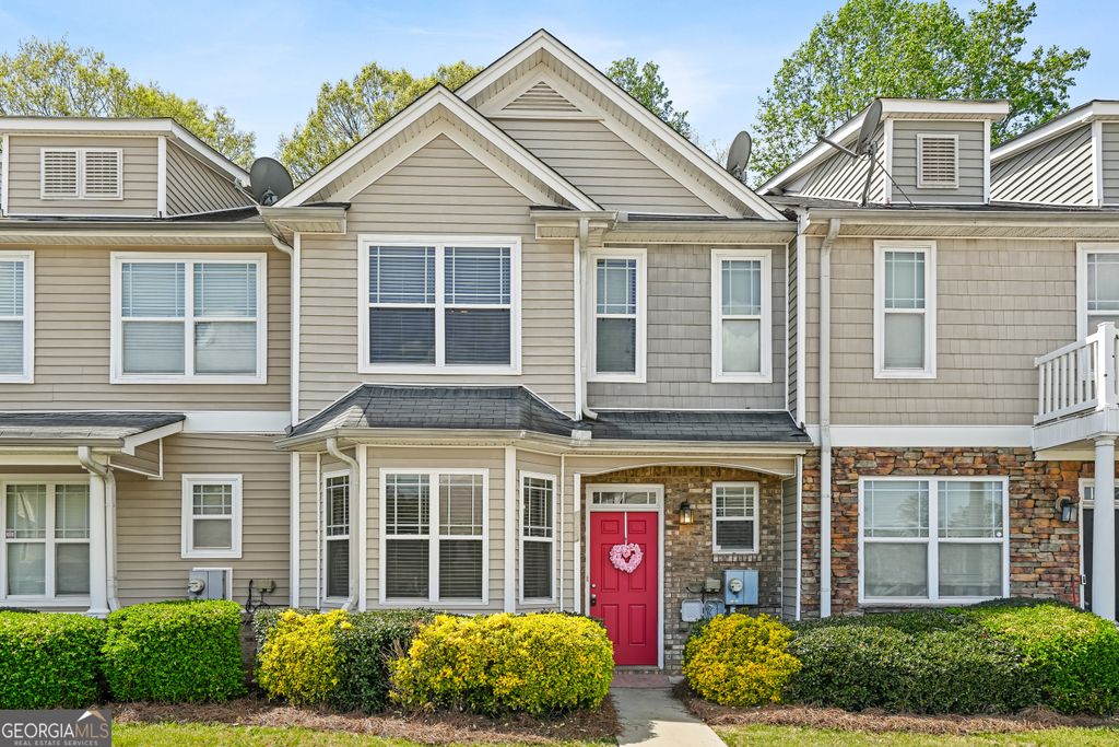 6283 Ellenwood Drive, Rex, GA 30273