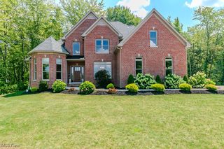 8675 Auburn Road, Chardon, OH 44024
