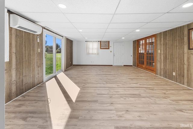 327 N Washington Street, Dale, IN 47523