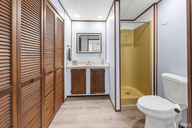 327 N Washington Street, Dale, IN 47523