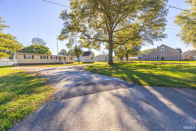 327 N Washington Street, Dale, IN 47523