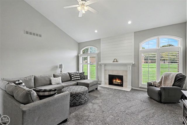 2780 Marissa Way, Shelby Twp, MI 48316
