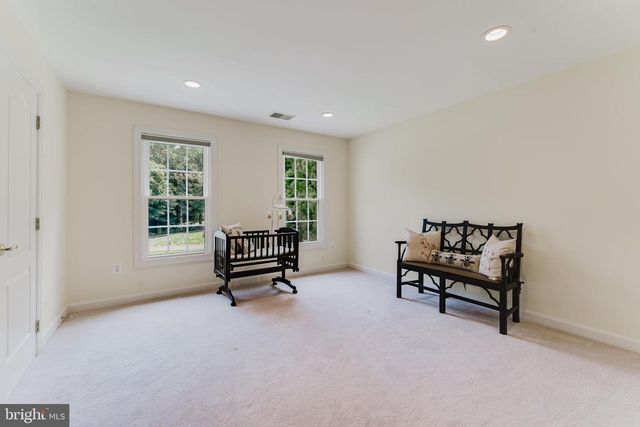 9772 THORN BUSH DR, Fairfax Station, VA 22039
