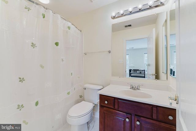 9772 THORN BUSH DR, Fairfax Station, VA 22039