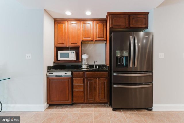 9772 THORN BUSH DR, Fairfax Station, VA 22039