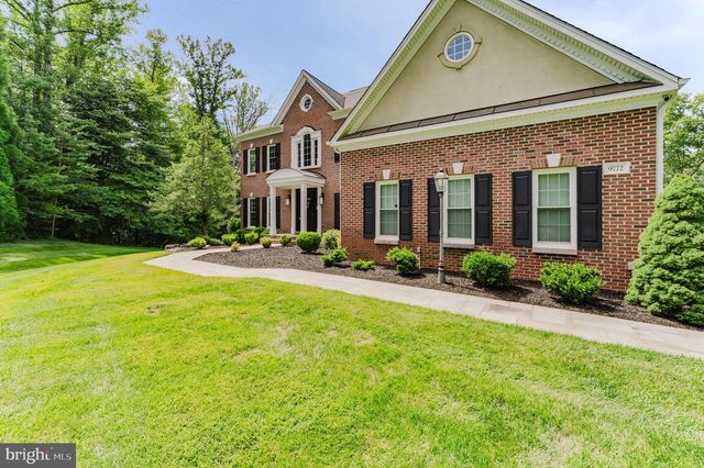 9772 THORN BUSH DR, Fairfax Station, VA 22039