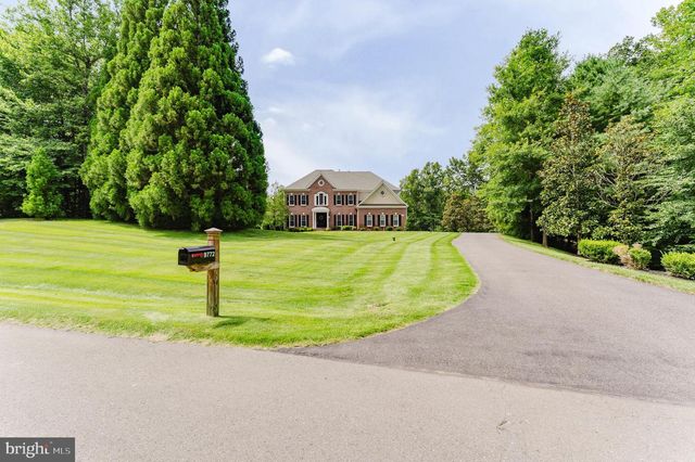 9772 THORN BUSH DR, Fairfax Station, VA 22039