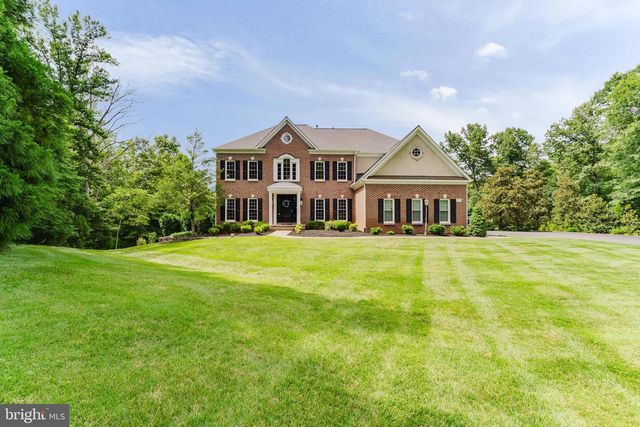9772 THORN BUSH DR, Fairfax Station, VA 22039