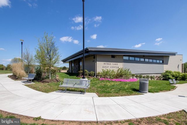 9772 THORN BUSH DR, Fairfax Station, VA 22039