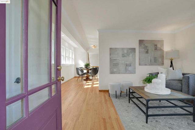 1821 Grand St, Alameda, CA 94501