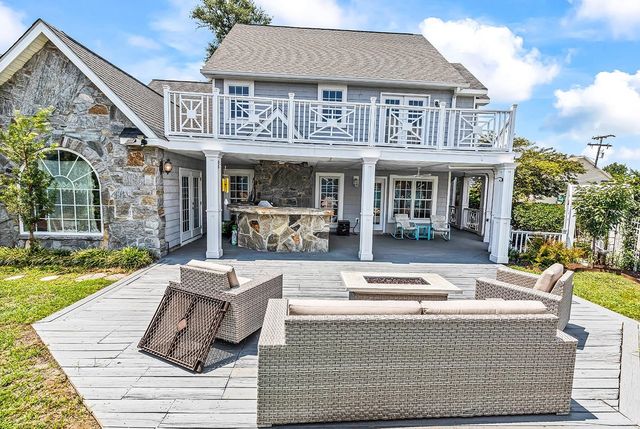 808 46th Ave. S, North Myrtle Beach, SC 29582