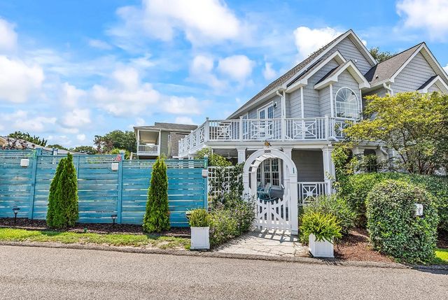 808 46th Ave. S, North Myrtle Beach, SC 29582