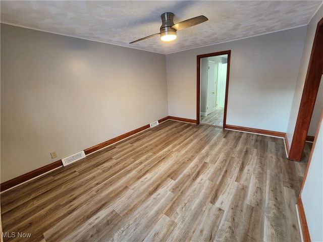 2452 Bromley Road, University Heights, OH 44118