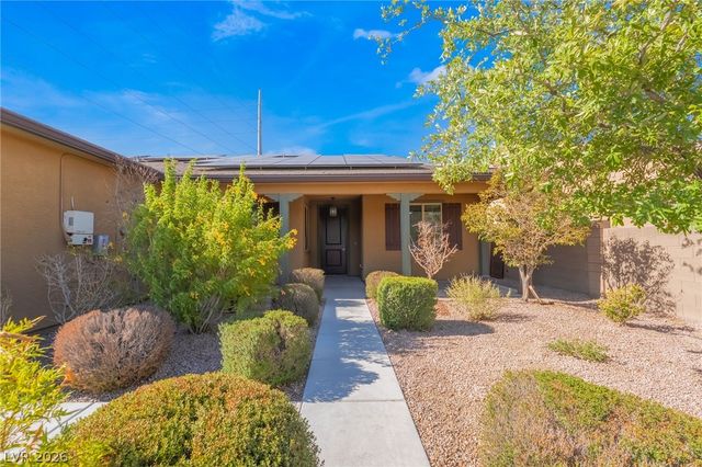 8584 South Garnet Lake Avenue, Las Vegas, NV 89113