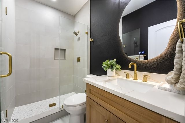 8584 South Garnet Lake Avenue, Las Vegas, NV 89113