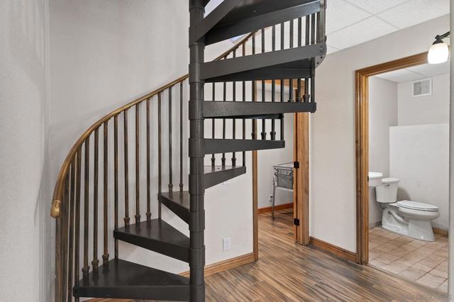 27720 Saunders Meadow Rd, Idyllwild, CA 92549