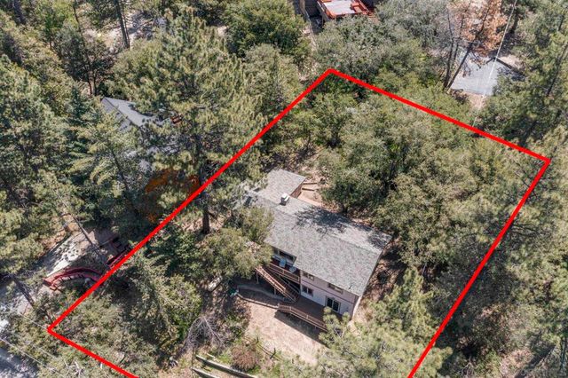 27720 Saunders Meadow Rd, Idyllwild, CA 92549