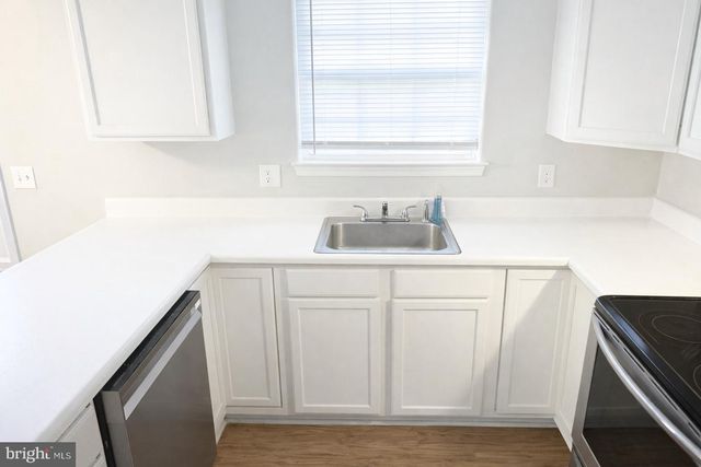 9947 MATTI HILL CT, Fredericksburg, VA 22408