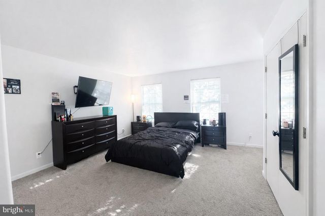 9947 MATTI HILL CT, Fredericksburg, VA 22408