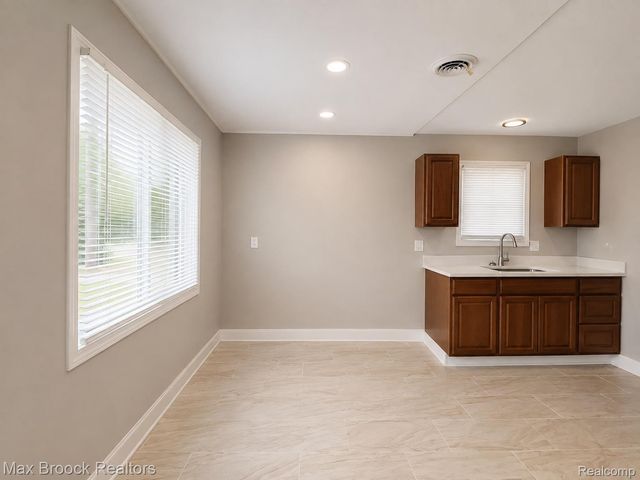 11418 Yosemite Street, Detroit, MI 48204