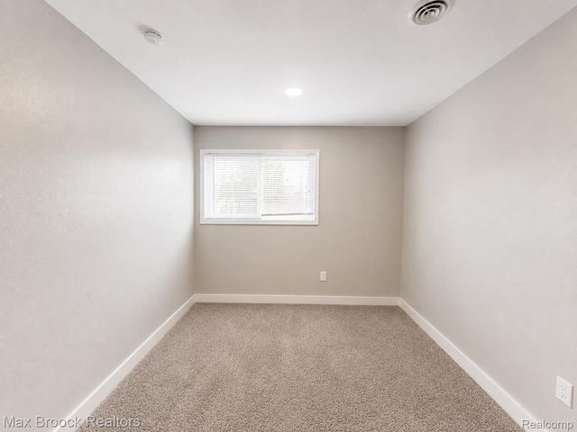 11418 Yosemite Street, Detroit, MI 48204