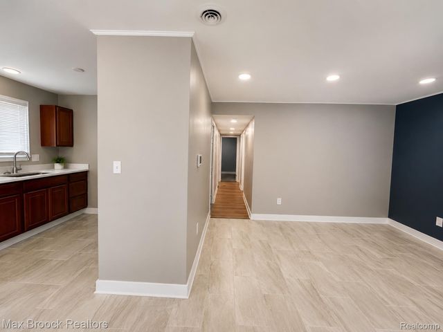 11418 Yosemite Street, Detroit, MI 48204