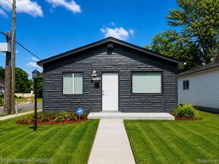 11418 Yosemite Street, Detroit, MI 48204