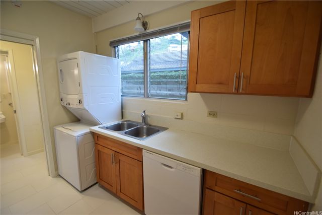 1448 2 Hunakai Street 126, Honolulu, HI 96816