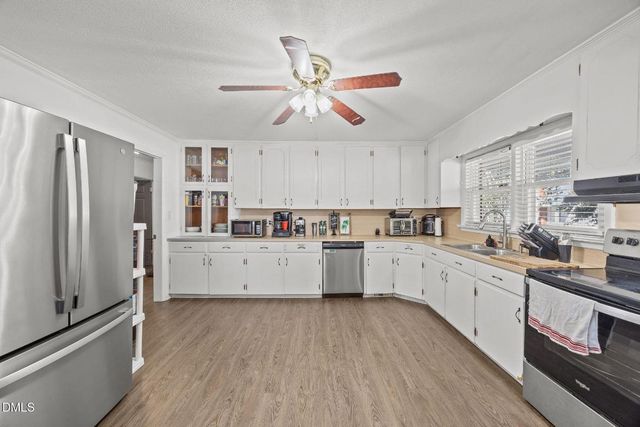 200 S 11th Street, Erwin, NC 28339