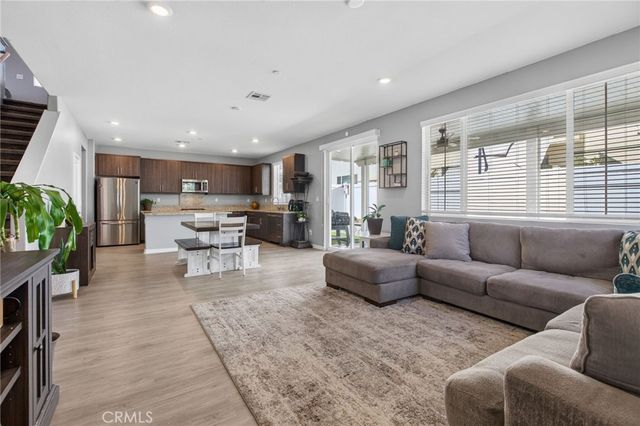590 Colorado Drive, Rialto, CA 92377