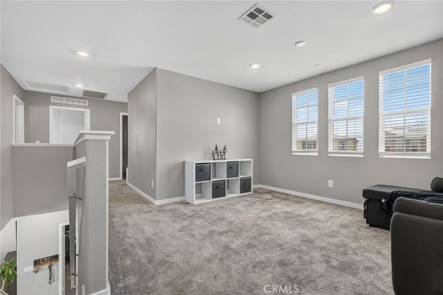 590 Colorado Drive, Rialto, CA 92377