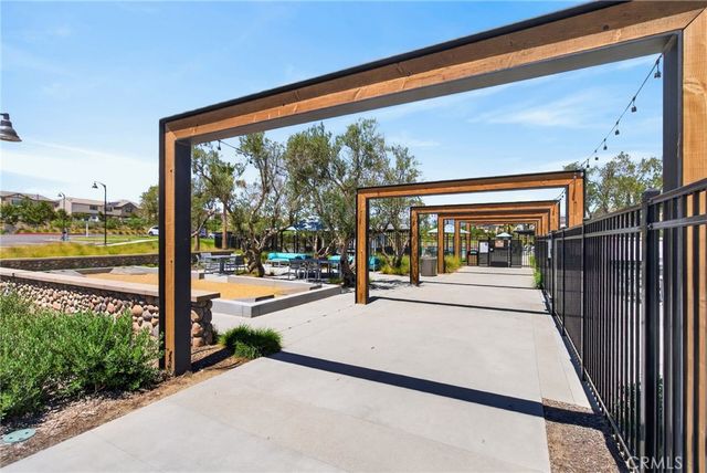 590 Colorado Drive, Rialto, CA 92377