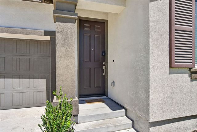 590 Colorado Drive, Rialto, CA 92377