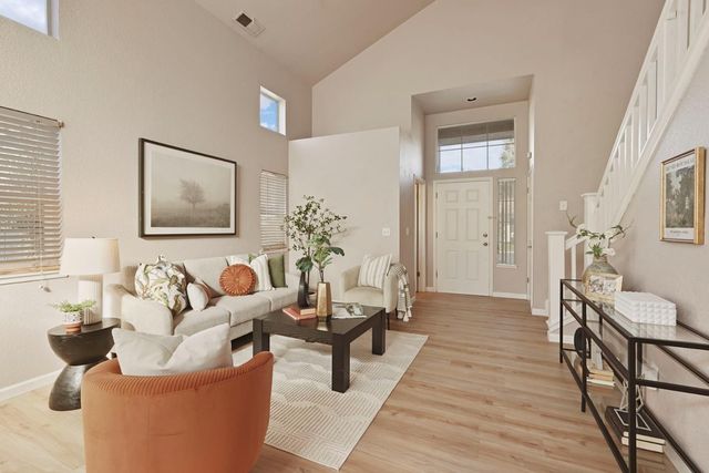 3634 Whispering Creek Cir, Stockton, CA 95219